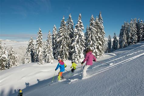 La Clusaz Skiing Holidays | Ski Apartments | Peak Retreats