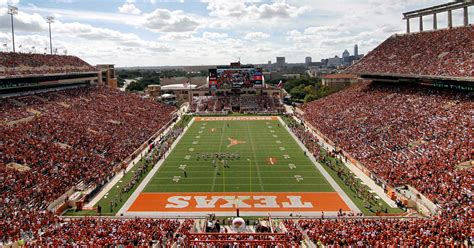 University of Texas athletics posts record revenue, expenses