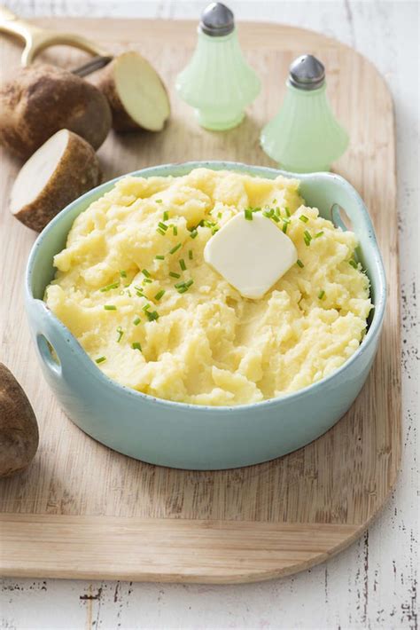 Yukon Gold Mashed Potatoes | Weelicious | Recipe in 2021 | Yukon gold mashed potatoes, Mashed ...