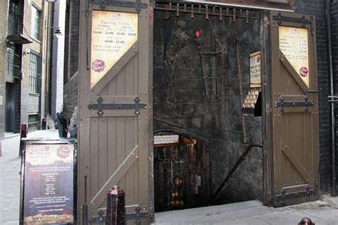 Clink Prison Museum - Walk London Sightseeing Tour