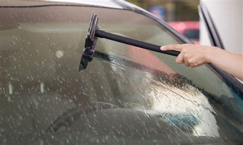 How to Wash a Black Car without Water Spots Step by Step