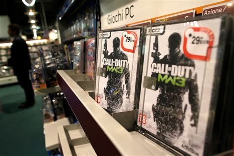 Activision Blizzard staff strike, call for boycott of Call of Duty and ...