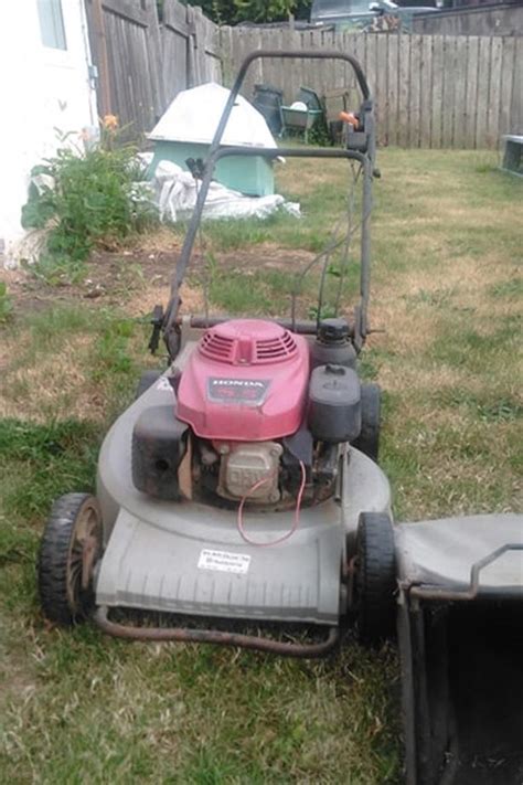 Honda Commercial Mower w. 2 HRA214 for Spares... THREE Hondas!!! | Classifieds for Jobs, Rentals ...