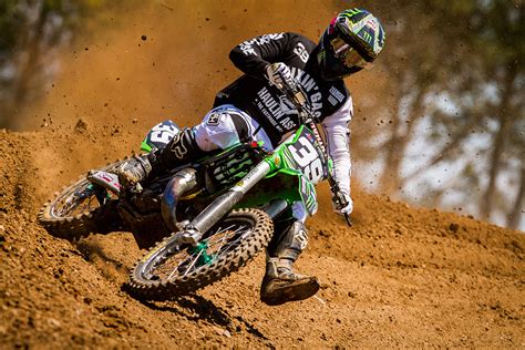 REVIEW | 2018 KAWASAKI KX125 | Dirt Action