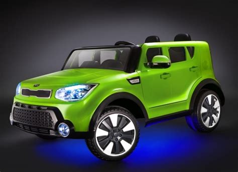 Kia Soul Sing-A-Long Ride-On Car