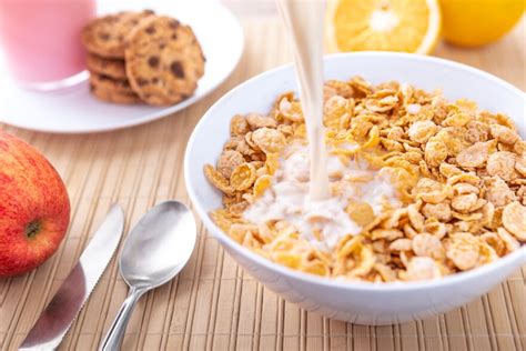 Milk and Cereal In The Morning Can Help With Managing Diabetes, Study ...