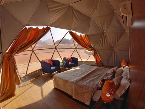 Bubble tent in Wadi Rum desert : r/pics