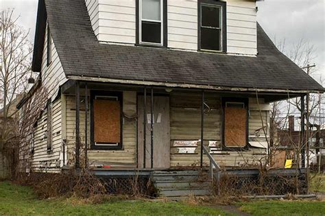 A $700,000 grant will help save blighted, vacant homes and beautify CLE neighborhoods