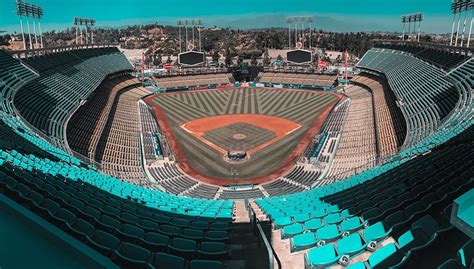 The TOP-10 Largest MLB Baseball Stadiums In The United States Of ...