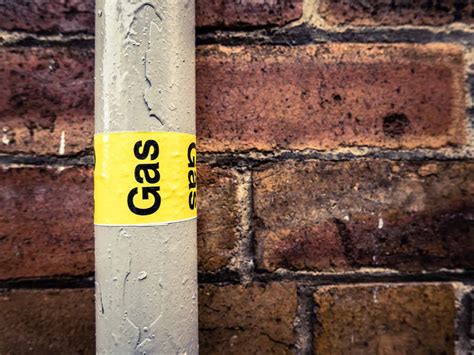 Gas Leak Symptoms: 8 Signs Of A Natural Gas Leak | Fenwick