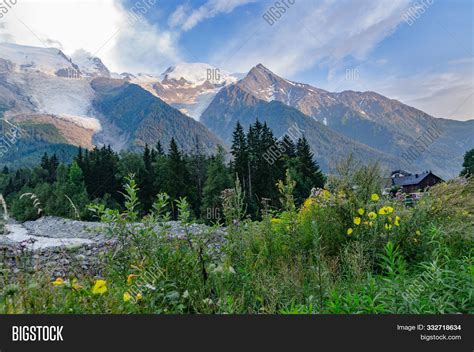 Hike Chamonix La Image & Photo (Free Trial) | Bigstock