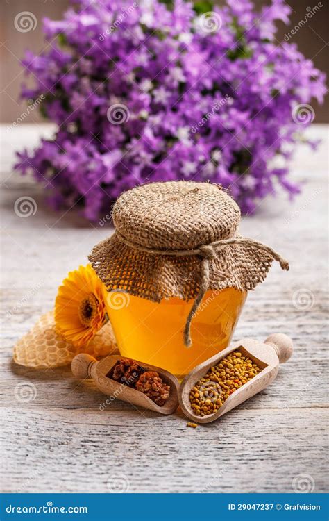 Acacia honey stock image. Image of gold, fresh, aroma - 29047237