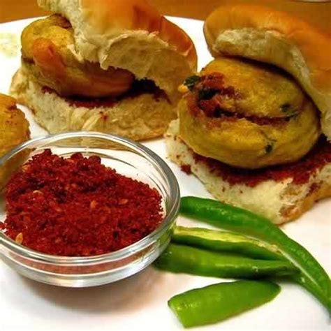 Vada Pav is a Popular Snack And Street Food From Mumbai - Wonderful Mumbai