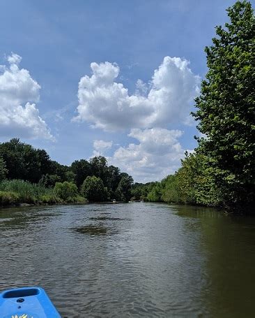 Kayaking on the Cuyahoga River - Becoming Elli