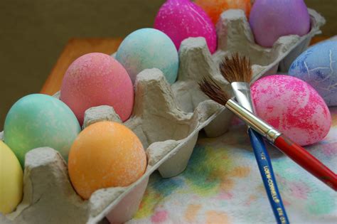 Colorful & Fun Easter Crafts the Whole Family can Get Egg-cited About! | LongIsland.com