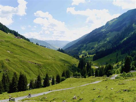 9 Reasons to visit The Austrian Alps in Summer | The Travelista