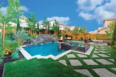 Top 5 California Pools - Luxury Pools + Outdoor Living