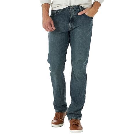 Wrangler Men's Advance Comfort Straight Fit