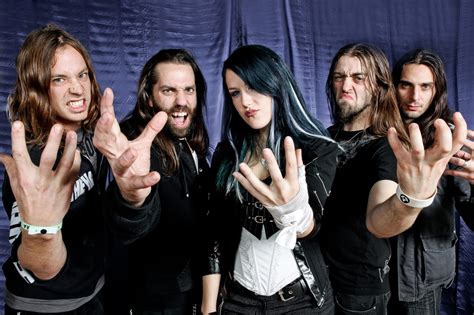 The Agonist: Entrevista com a banda - All That Metal