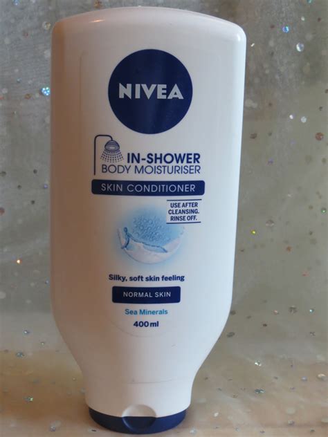 Nivea in-shower Body Moisturiser Review - Katherine McLee