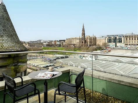 Rooms at Market Street Hotel in Edinburgh, United Kingdom - Design Hotels™