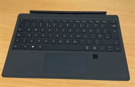 MICROSOFT SURFACE PRO-TYPE Cover and Keyboard with Fingerprint ID ...