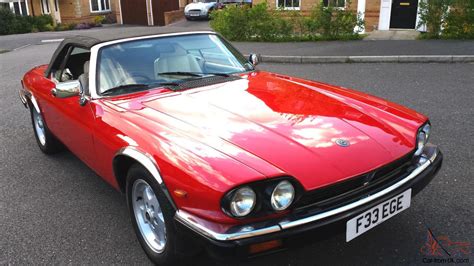 JAGUAR XJS CONVERTIBLE V12 TWR SIGNAL RED