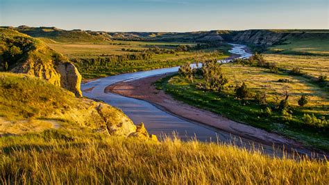 Great Plains, Badlands, Theodore Roosevelt National Park, North Dakota ...