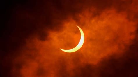 Solar eclipse 2023: These cities will witness the rare hybrid celestial event - India Today