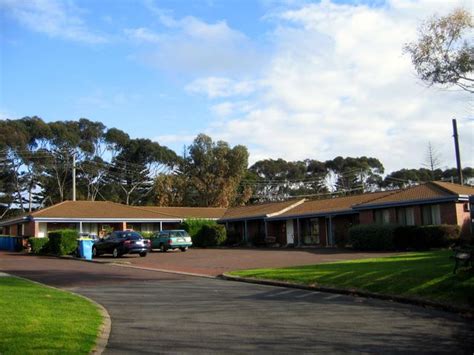 Warrnambool Holiday Park - Historic Photos from 2006 - Warrnambool Motel style accommodation