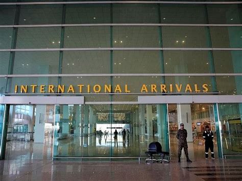 Pak Ombudsman orders probe as overseas travellers face mismanagement at ...