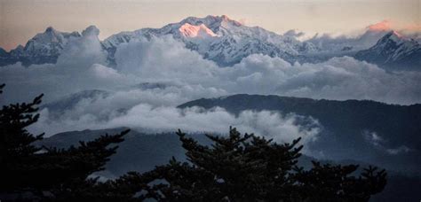 Photograph of Mount Kangchenjunga and Jannu ( Khumbakarna ) at trek start