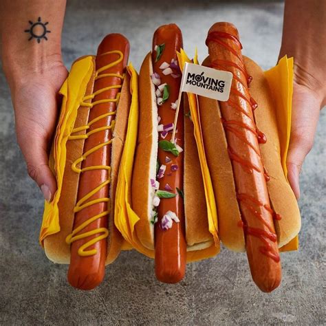 These Tasty New Vegan Hot Dogs Are Confusing Meat Eaters | LIVEKINDLY