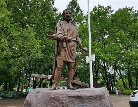 STATUE - Review of Cincinnatus, Cincinnati, OH - Tripadvisor