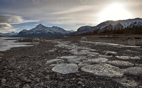 Abraham Lake Winter 5439738 Stock Photo at Vecteezy