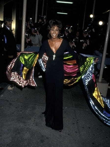 Whitney Houston Fashion Retrospective: Consummate Elegance, Always a ...