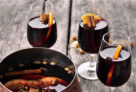 Swedish Christmas Glögg Recipe | Leite's Culinaria