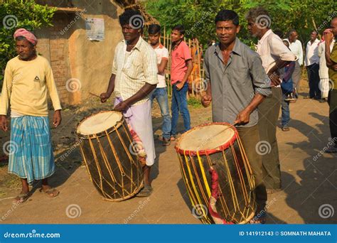 Dhaki The Drummer Playing Dhak In Durga Puja Editorial Image | CartoonDealer.com #155377450