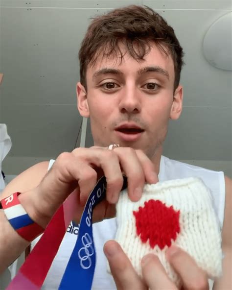 UK Diver Tom Daley Seen Knitting At Tokyo Olympics, Makes The Ah Ma Hobby Look Good