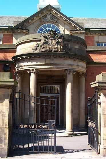 Royal Grammar School, Newcastle - originally in the grounds of St ...