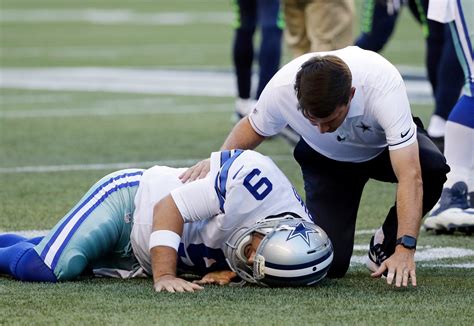 Dallas Cowboys Quarterback Tony Romo Has a Back Fracture - The New York ...