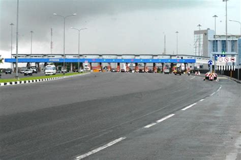 Lagos State Government stops collection of tolls at second Lekki toll gate - Daily Post Nigeria