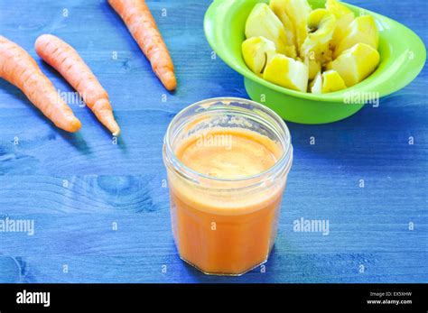 Ginger juice hi-res stock photography and images - Alamy