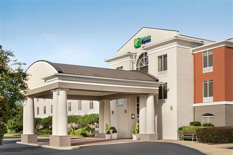 HOLIDAY INN EXPRESS & SUITES AUBURN - UNIVERSITY AREA, AN IHG HOTEL - Updated 2024 Prices ...