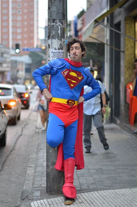 Brazilian Comedian: FUNNY SUPERMAN FAIL