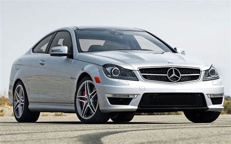 2012 Mercedes-Benz C63 AMG Coupe First Test - Motor Trend