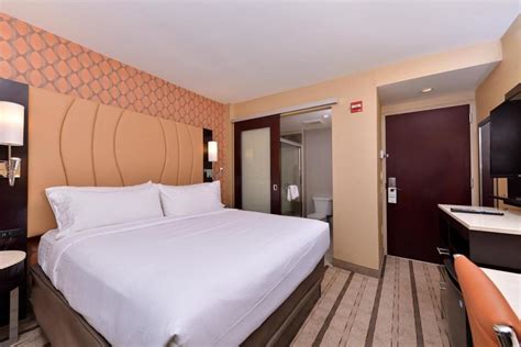 10 Mejores Hoteles Baratos en Times Square, Nueva York, 2024