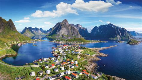 Why You Should Travel To Norway's Lofoten Islands | Intrepid Travel Blog