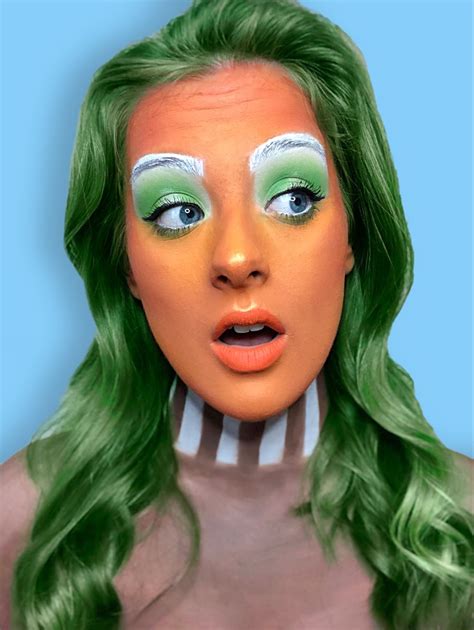 Oompa Loompa makeup | Halloween makeup, Carnival face paint, Makeup