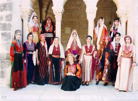 palestinian costumes | Palestinian costumes, Traditional outfits, Syrian clothing